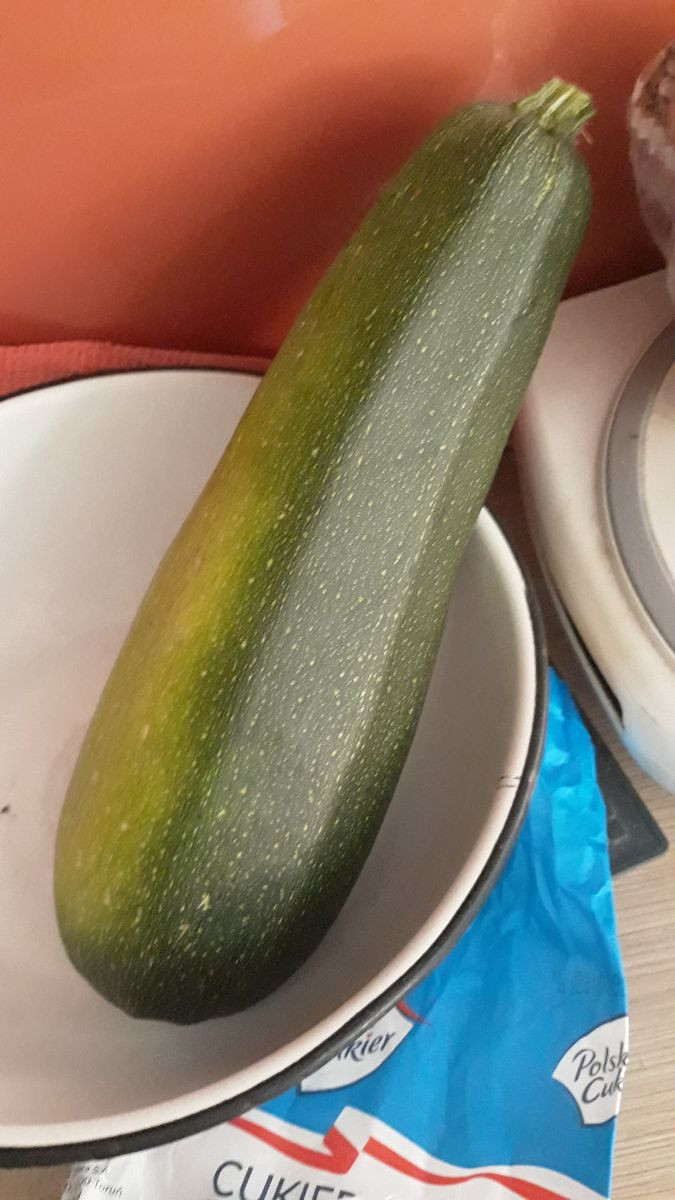 13757